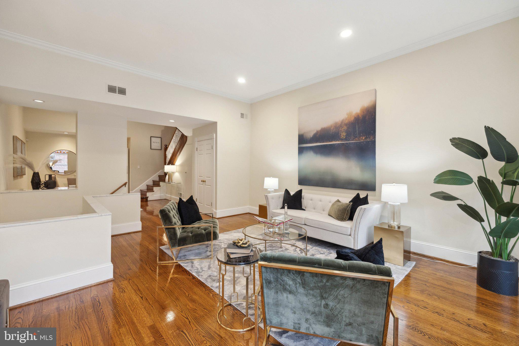 2014 R Street Northwest Washington, DC 20009 - Photo 8 of 47