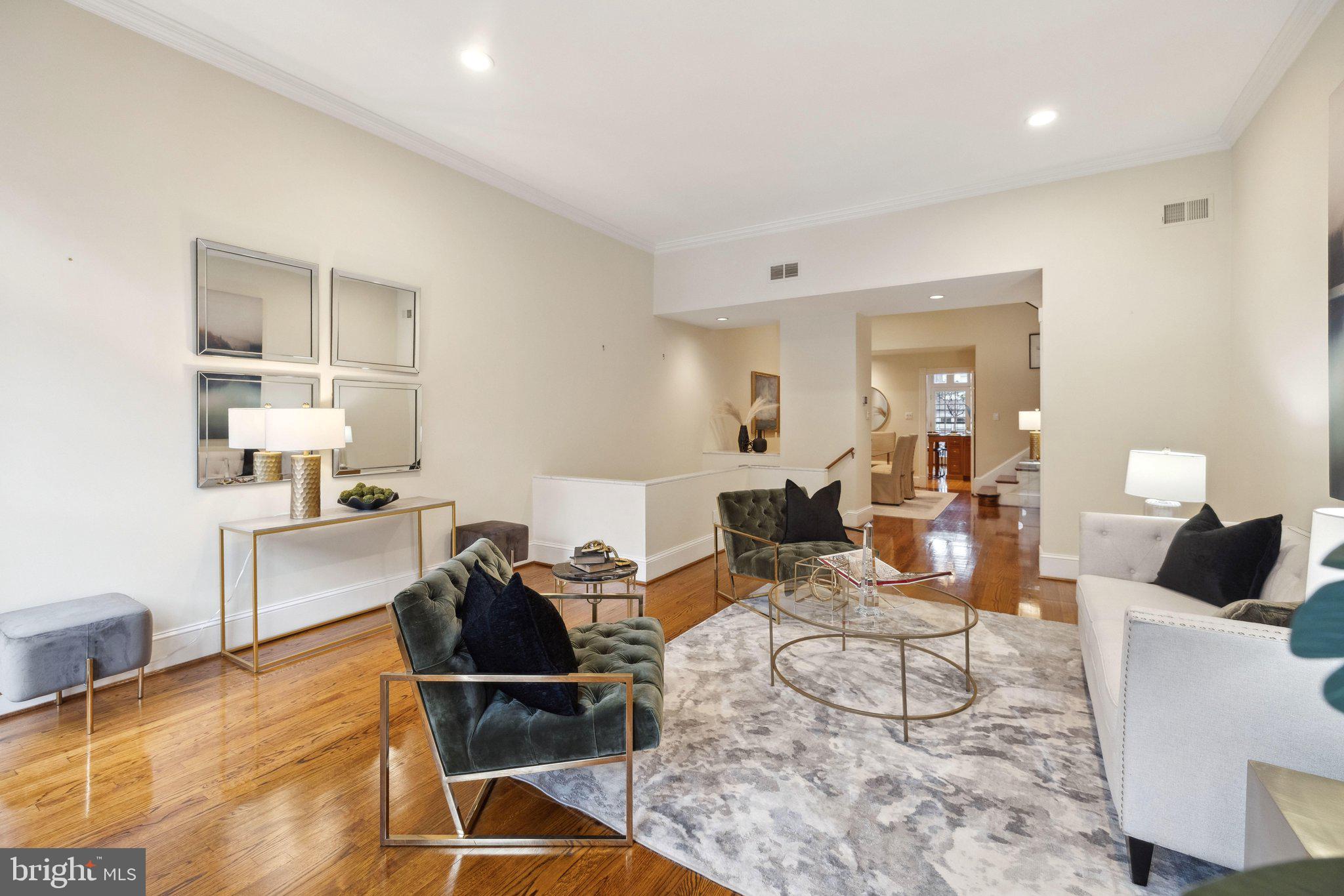 2014 R Street Northwest Washington, DC 20009 - Photo 9 of 47