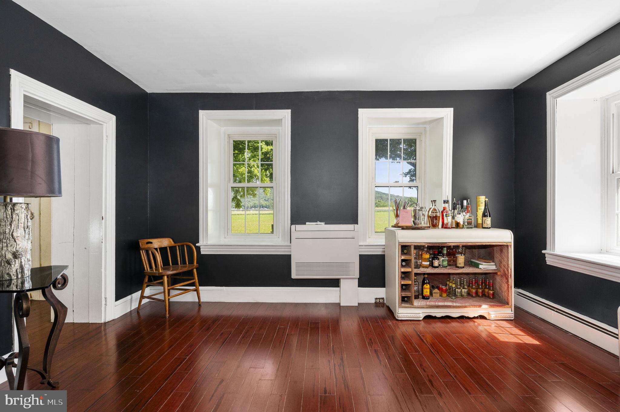416 Snyder Road Reading, PA 19605 - Photo 19 of 63 Charming space with bold accents.