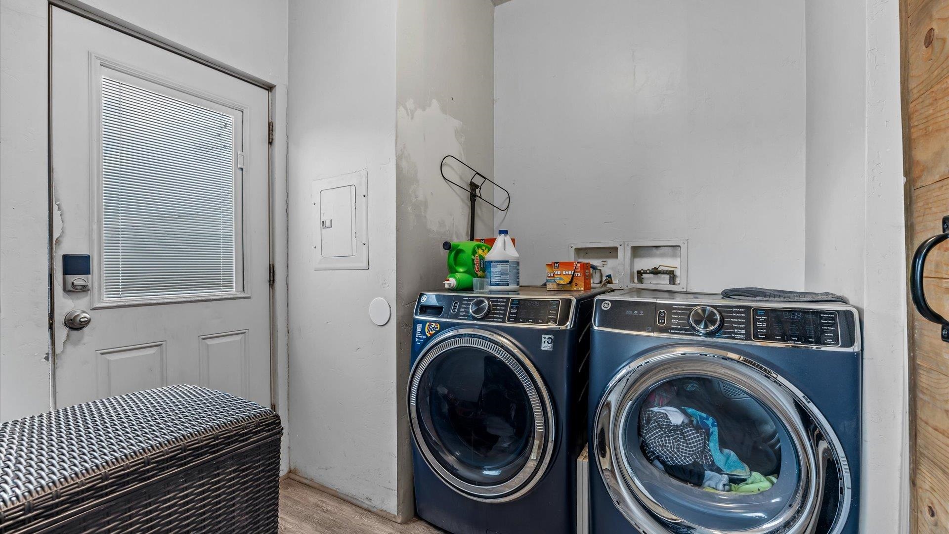 3216 E Road Clifton, CO 81520 - Photo 24 of 33 a utility room with dryer and washer