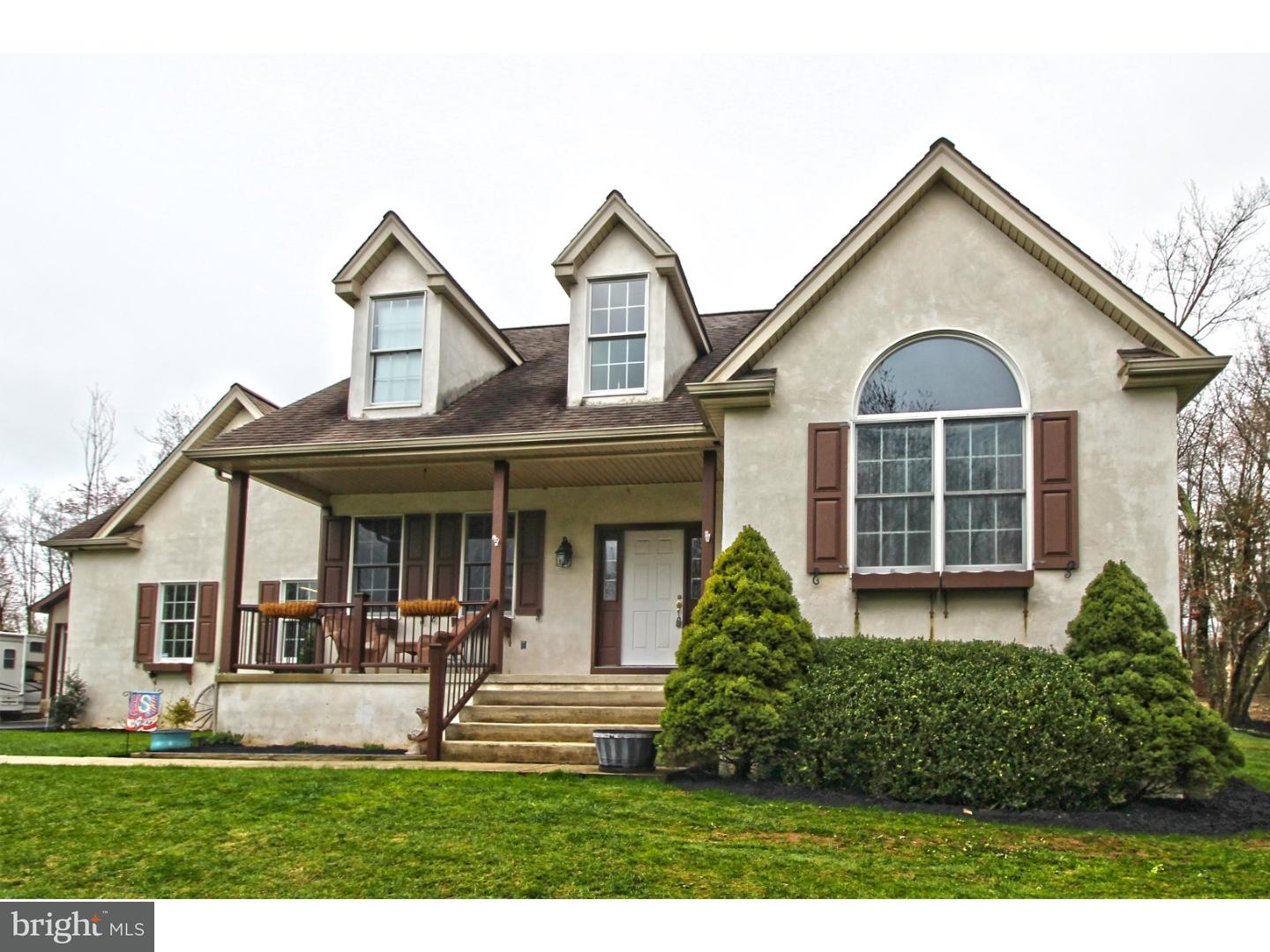 228 Clump Road Green Lane, PA 18054 - Photo 1 of 25 Exterior Front