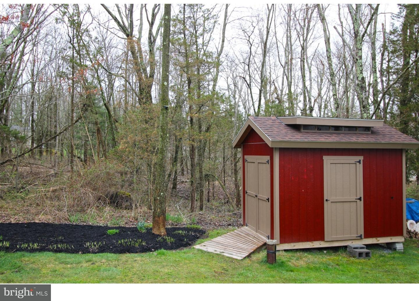 228 Clump Road Green Lane, PA 18054 - Photo 24 of 25 Storage Shed