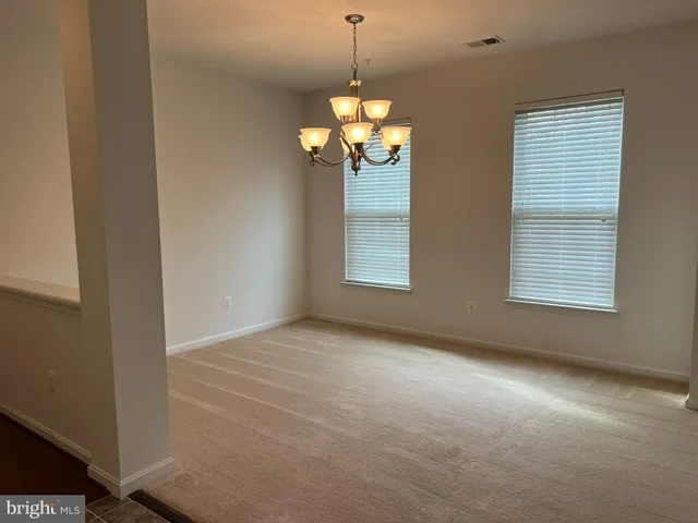 $2,450 | 23228 Foxglove Street, California, MD 20619