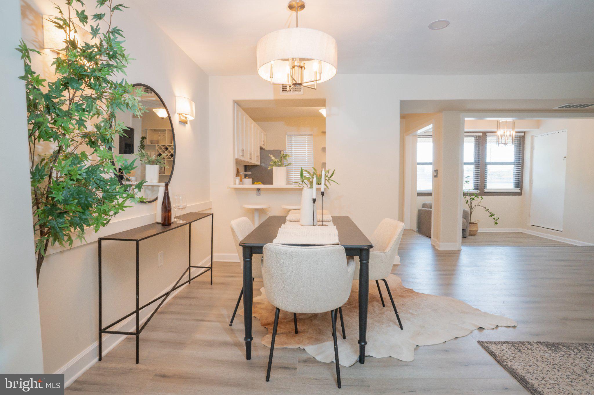 5860 Thunder Hill Road, Unit C1 Columbia, MD 21045 - Photo 22 of 22 Bright and inviting dining space.
