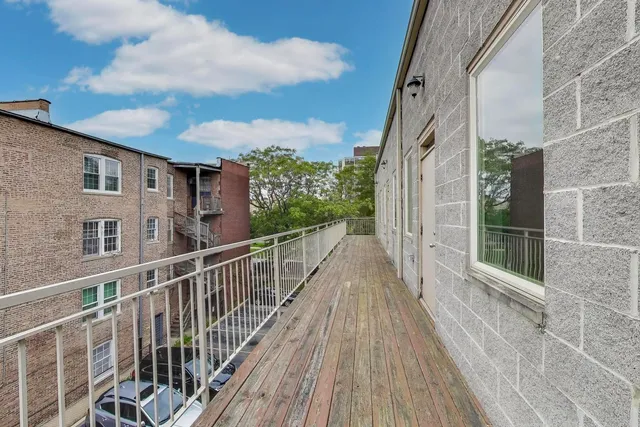 $449,900 | 4926 South Drexel Boulevard, Unit C, Chicago, IL 60615