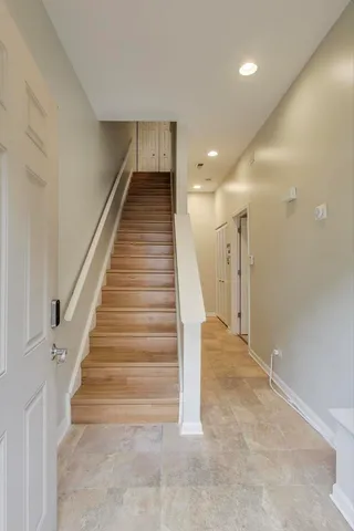 $449,900 | 4926 South Drexel Boulevard, Unit C, Chicago, IL 60615