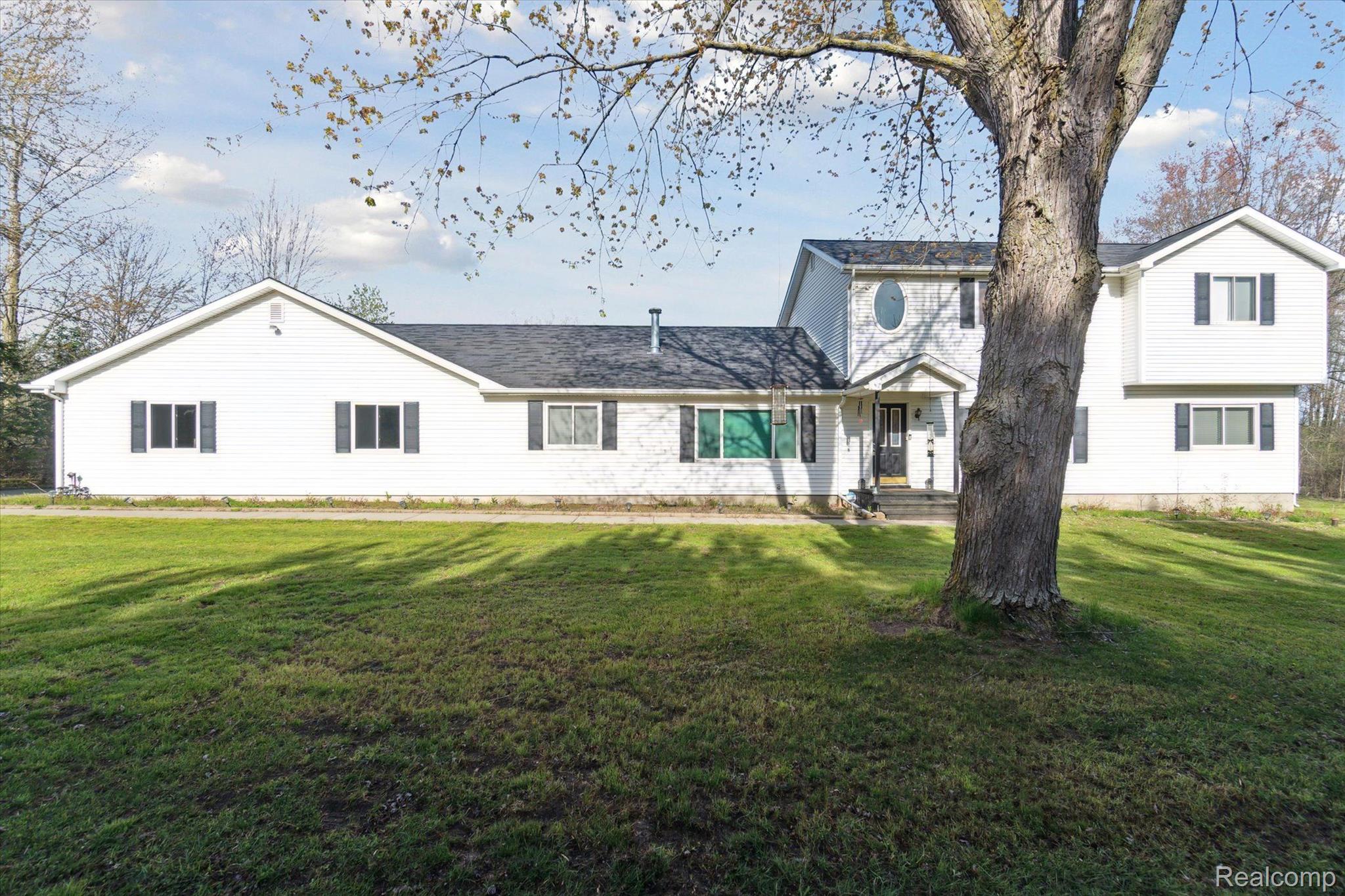 14435 North Center Road Clio, MI 48420 - Photo 3 of 80 Gallery Image 3