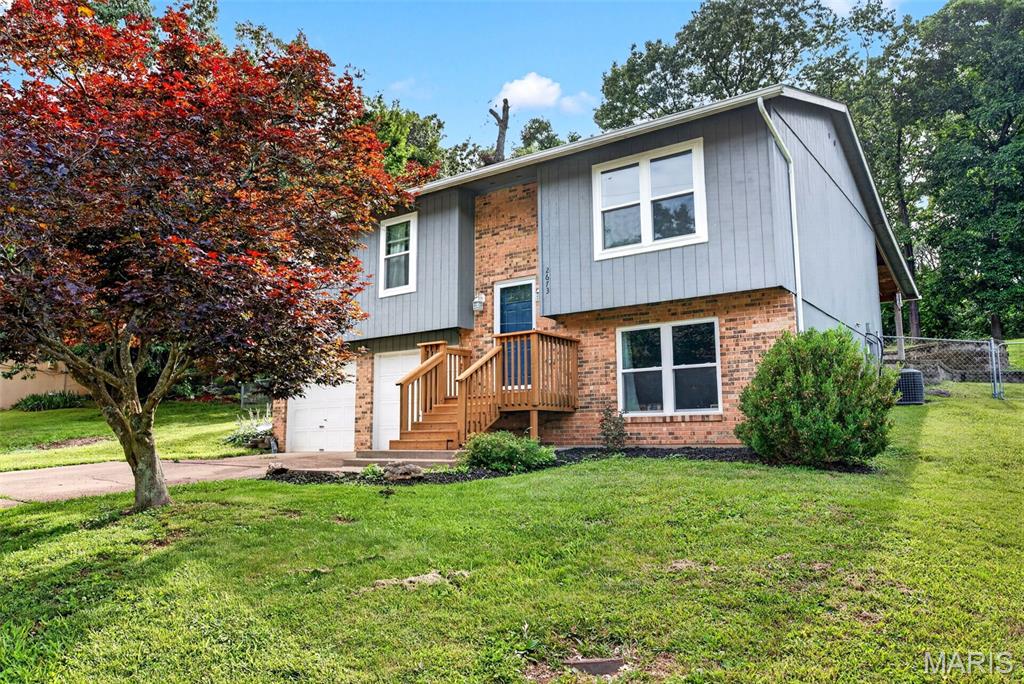 2673 Cathy Ann Drive High Ridge, MO 63049 - Photo 3 of 48