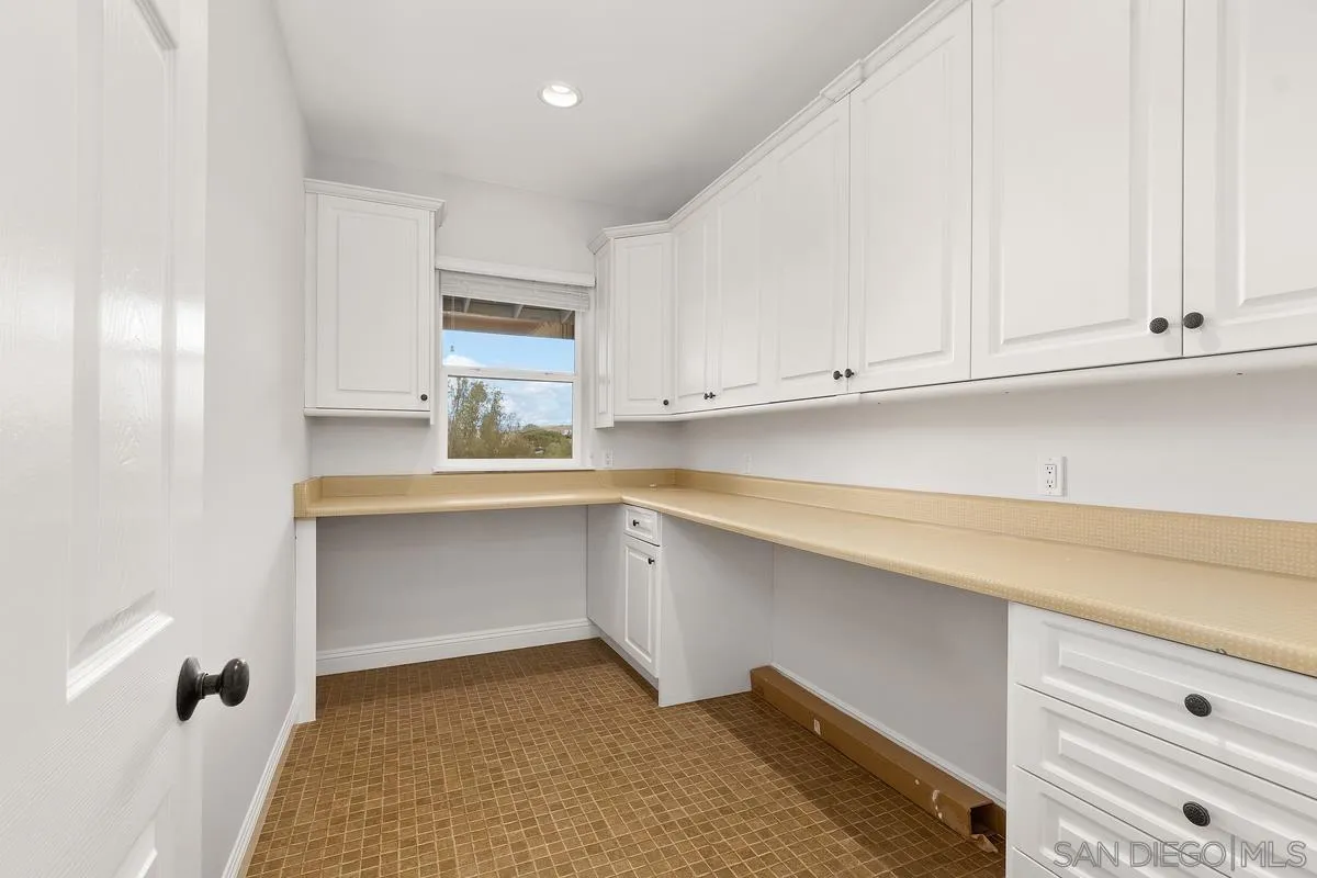 11331-33 Posthill Road Lakeside, CA 92040 - Photo 21 of 40 Gallery Image 21