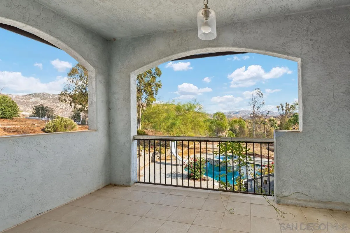 11331-33 Posthill Road Lakeside, CA 92040 - Photo 24 of 40 Gallery Image 24