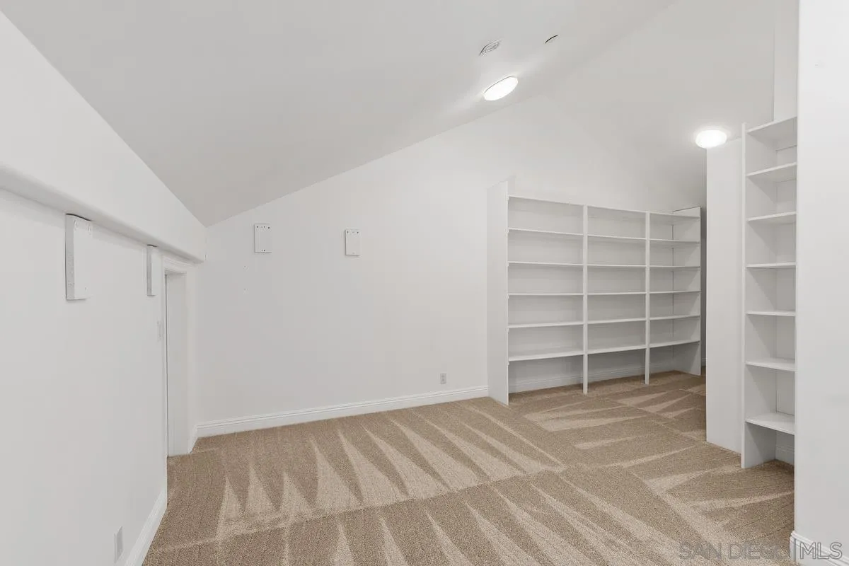 11331-33 Posthill Road Lakeside, CA 92040 - Photo 29 of 40 Gallery Image 29