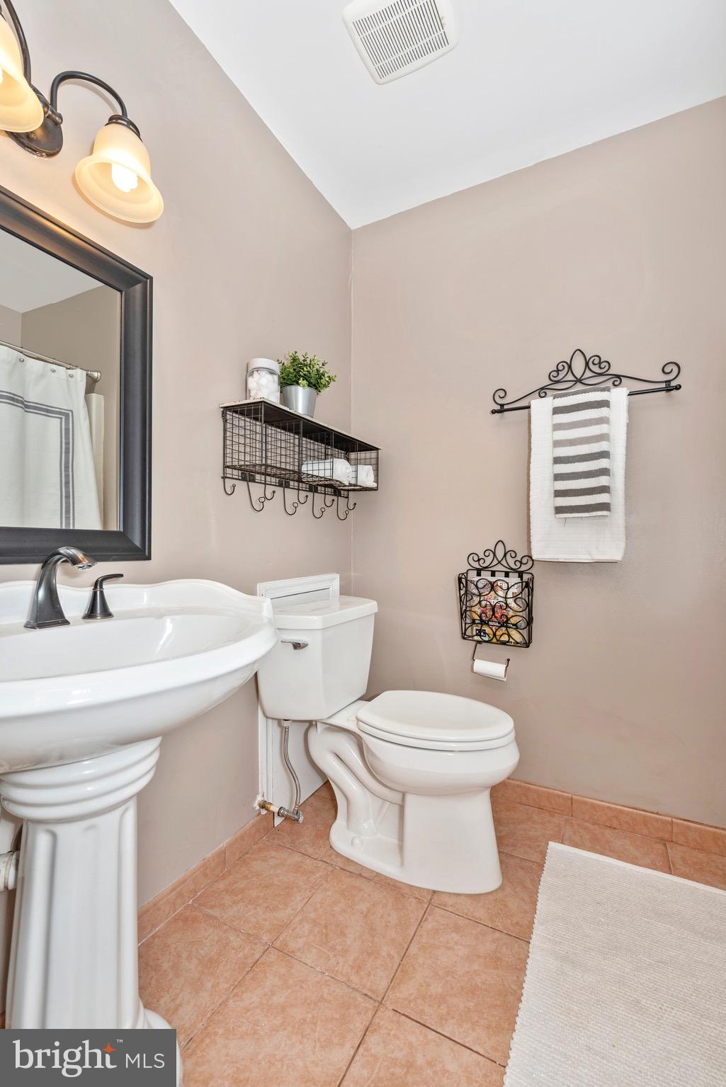 6934 Fox Chase Road New Market, MD 21774 - Photo 23 of 42 Gallery Image 23