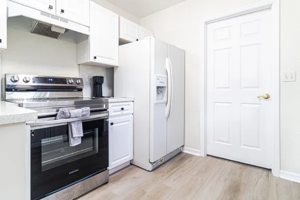 $3,500 | 116 Northwest 6th Avenue, Dania Beach, FL 33004