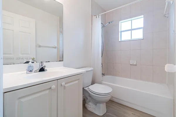 $3,500 | 116 Northwest 6th Avenue, Dania Beach, FL 33004