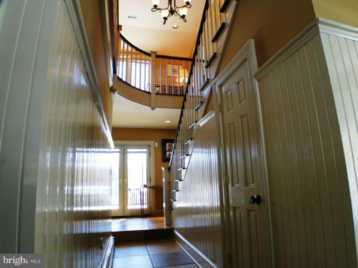380 North Buck Road Downingtown, PA 19335 - Photo 11 of 24 Foyer
