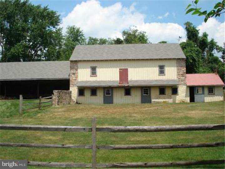 380 North Buck Road Downingtown, PA 19335 - Photo 22 of 24 Barn