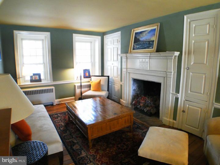 380 North Buck Road Downingtown, PA 19335 - Photo 4 of 24 Living Room