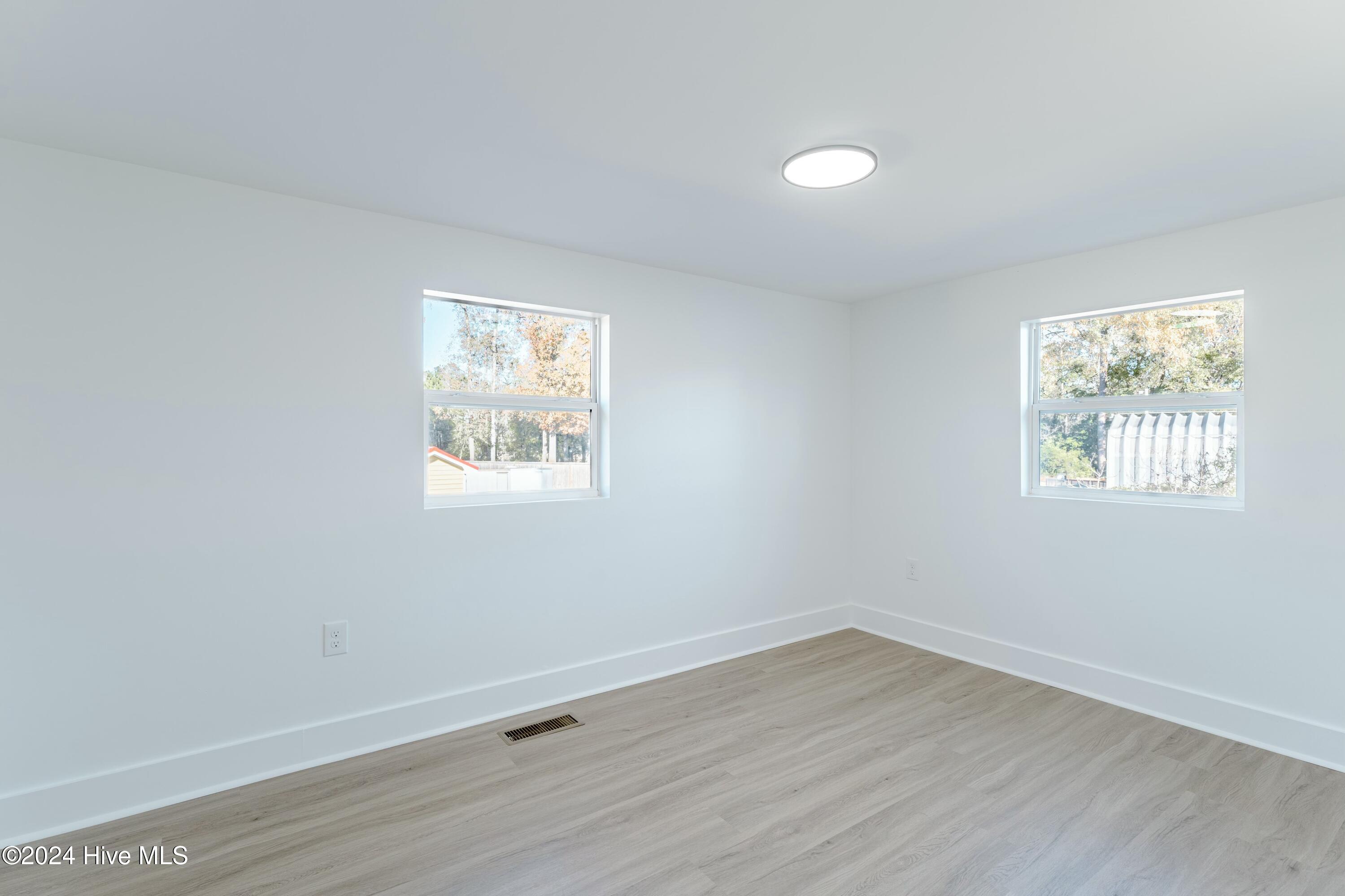 818 River Road Southeast Leland, NC 28451 - Photo 13 of 78 tempImageENJtNt