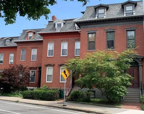 $5,200 | 32 River Street, Unit 1, Cambridge, MA 02139