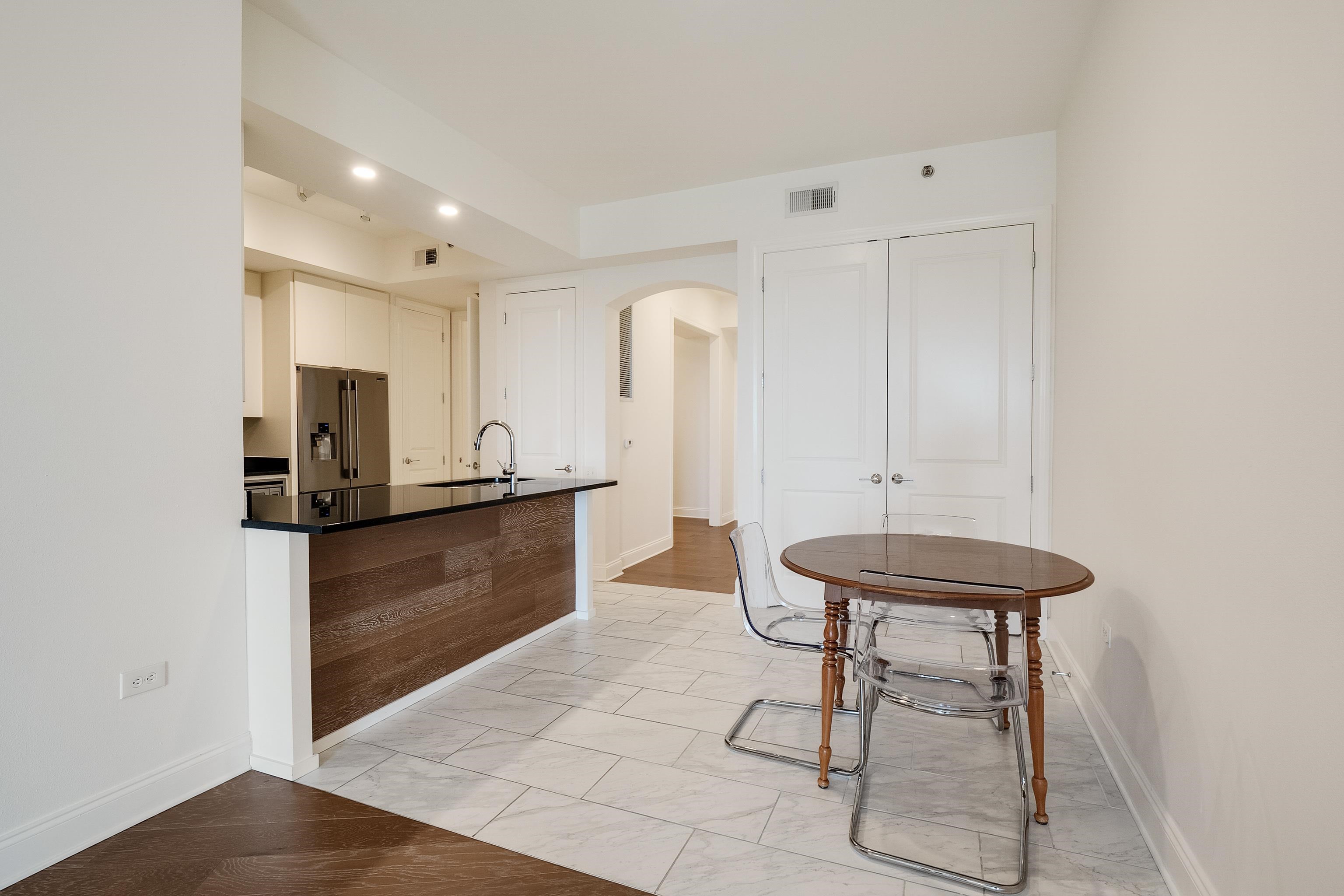 717 Riverside Drive, Unit 1004 Memphis, TN 38103 - Photo 12 of 28