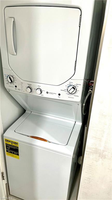 53 High Point Circle West, Unit 304 Naples, FL 34103 - Photo 8 of 11 a close up view of washer and dryer