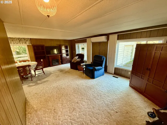 $82,000 | 1938 Maryland Avenue, Myrtle Point, OR 97458