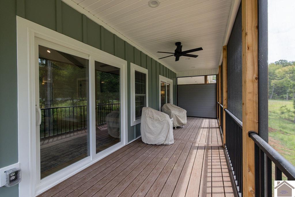 757 Eagle Point Drive Grand Rivers, KY 42045 - Photo 14 of 16 132144-D70D469B-C061-43F4-9DFD-ACB0BD60D