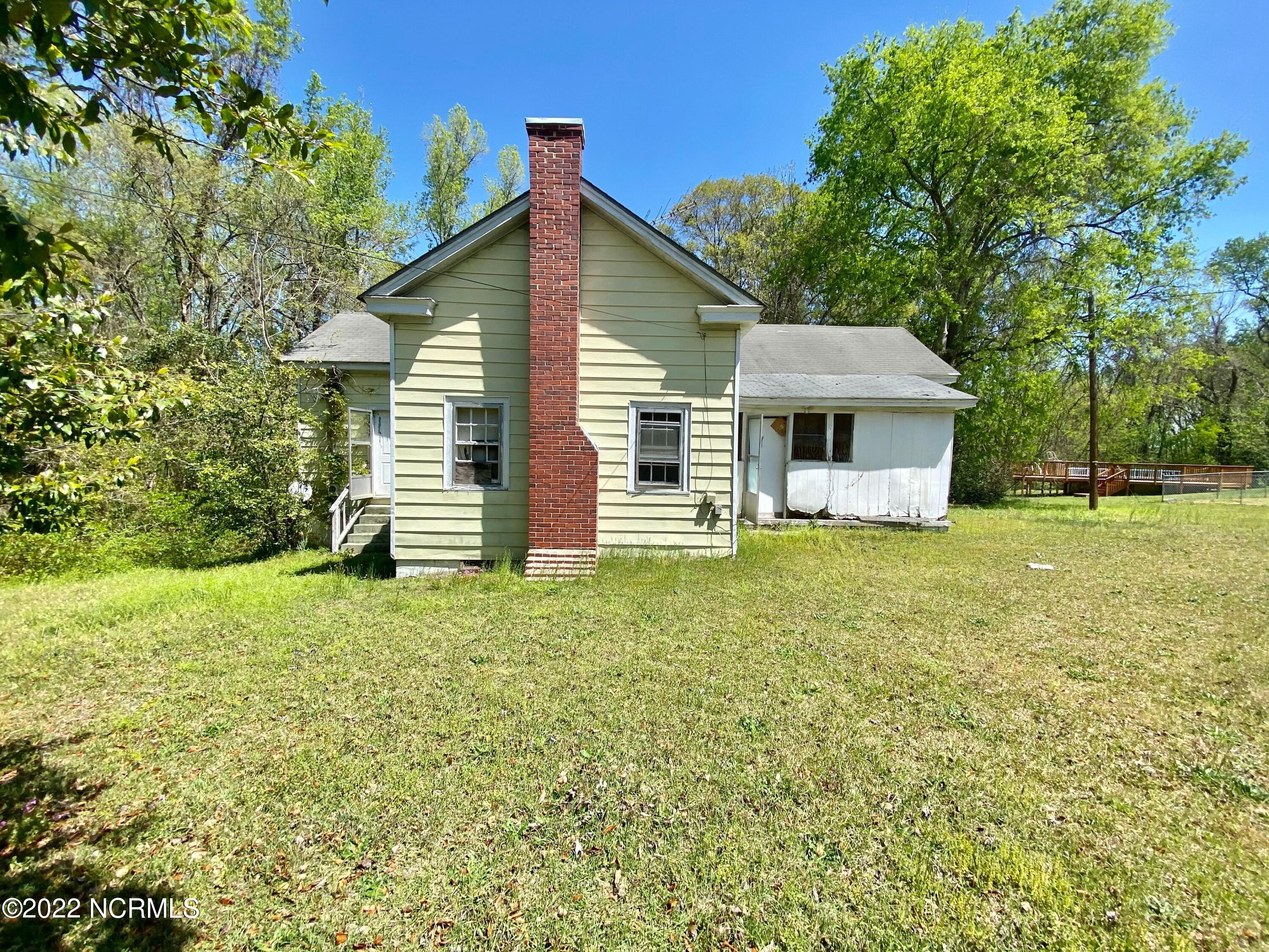 56 Bunker Street Rockingham, NC 28379 - Photo 1 of 7 bunker