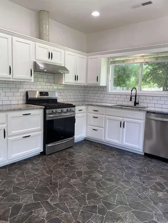 $218,000 | 202 Walnut Street, Anderson, MO 64831