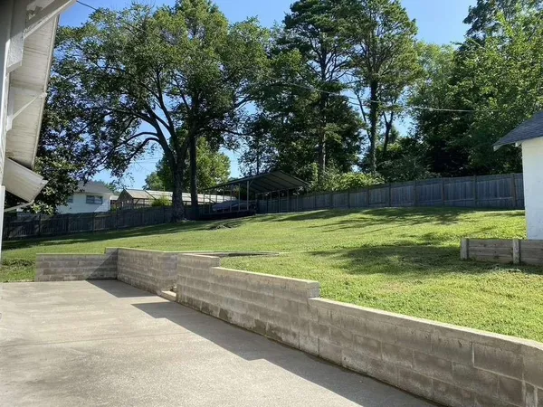 $218,000 | 202 Walnut Street, Anderson, MO 64831