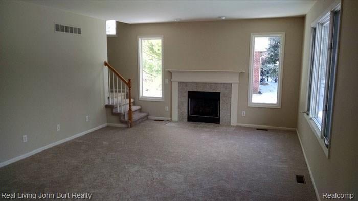 4763 Oakhurst Ridge Road Clarkston, MI 48348 - Photo 7 of 13