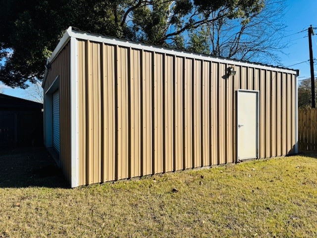 3500 Doris Street Bay City, TX 77414 - Photo 9 of 22 a view of outdoor space and yard