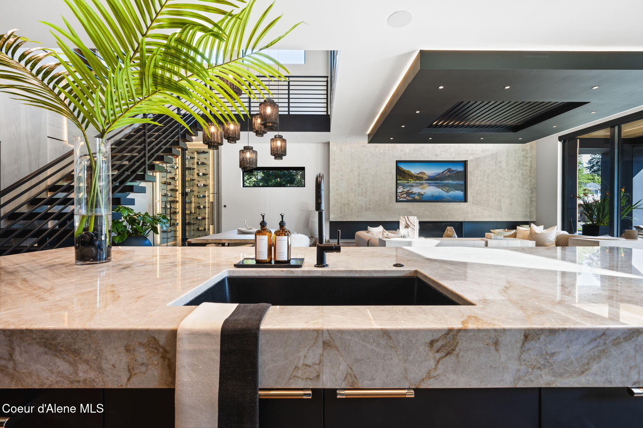 809 East Sherman Avenue Coeur D'Alene, ID 83814 - Photo 14 of 72 32-web-or-mls-DSC_3845