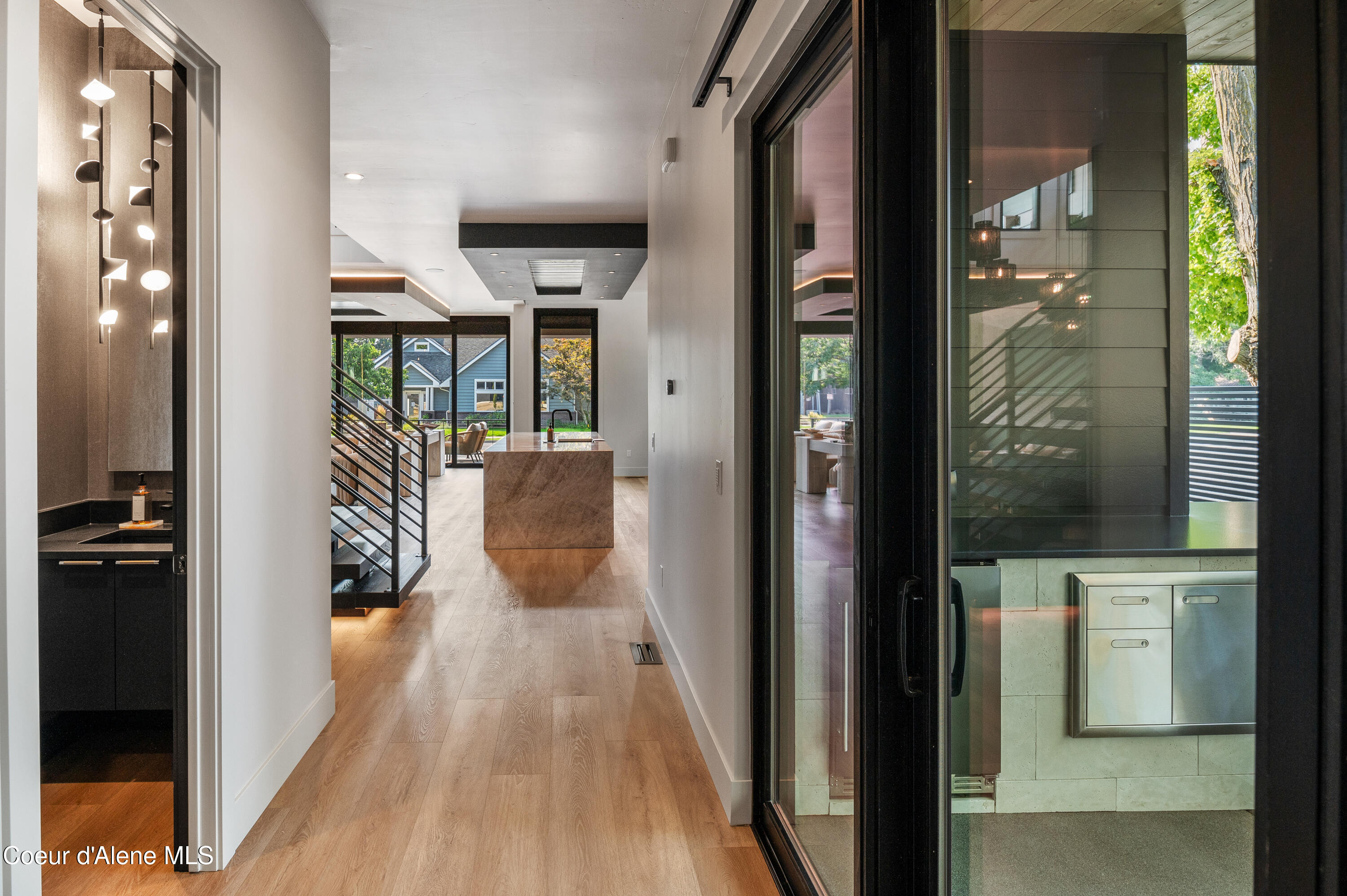 809 East Sherman Avenue Coeur D'Alene, ID 83814 - Photo 21 of 72 --25