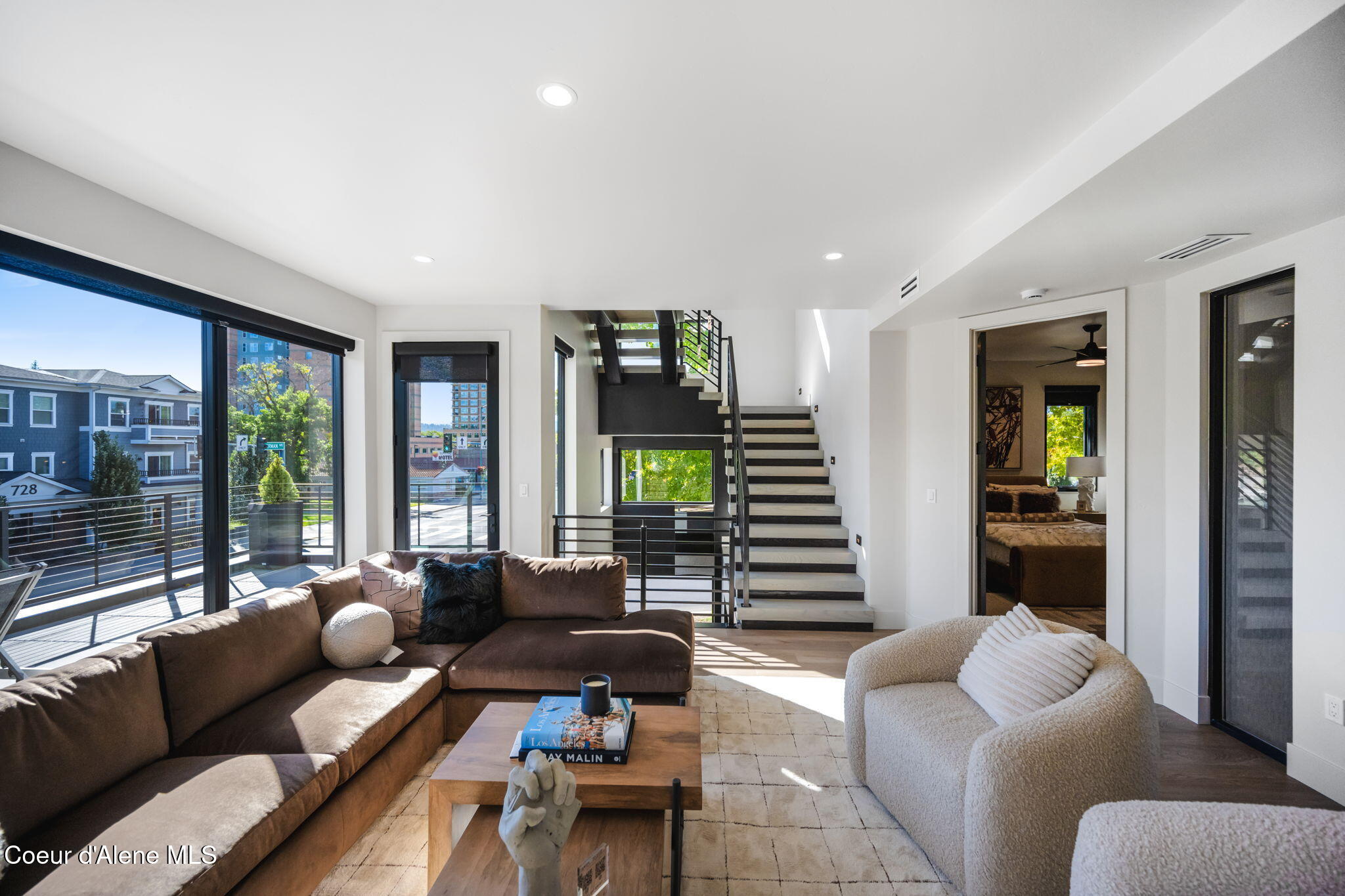 809 East Sherman Avenue Coeur D'Alene, ID 83814 - Photo 41 of 72 67-web-or-mls-DSC_3949