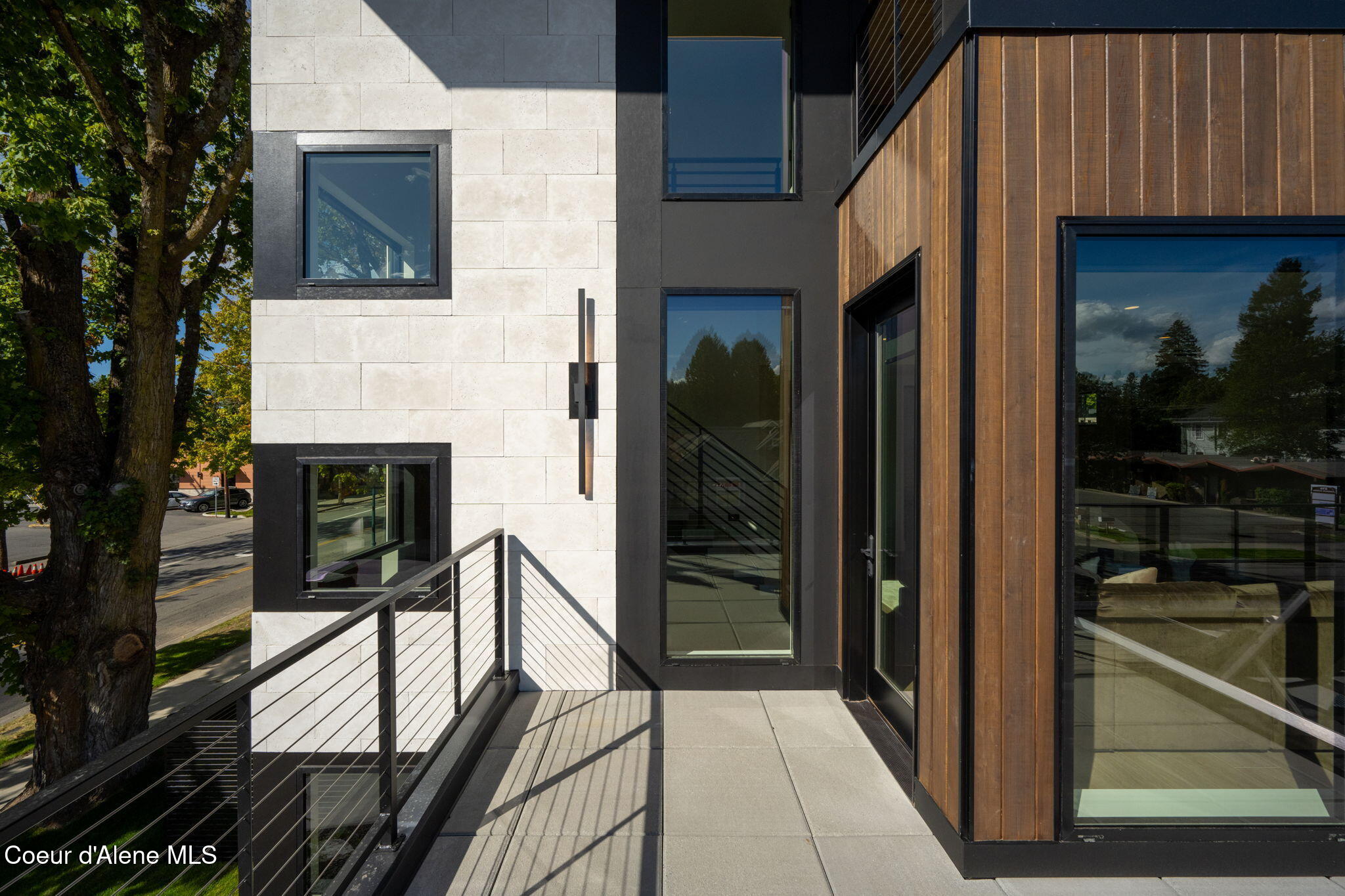 809 East Sherman Avenue Coeur D'Alene, ID 83814 - Photo 47 of 72 75-web-or-mls-DSC_3992