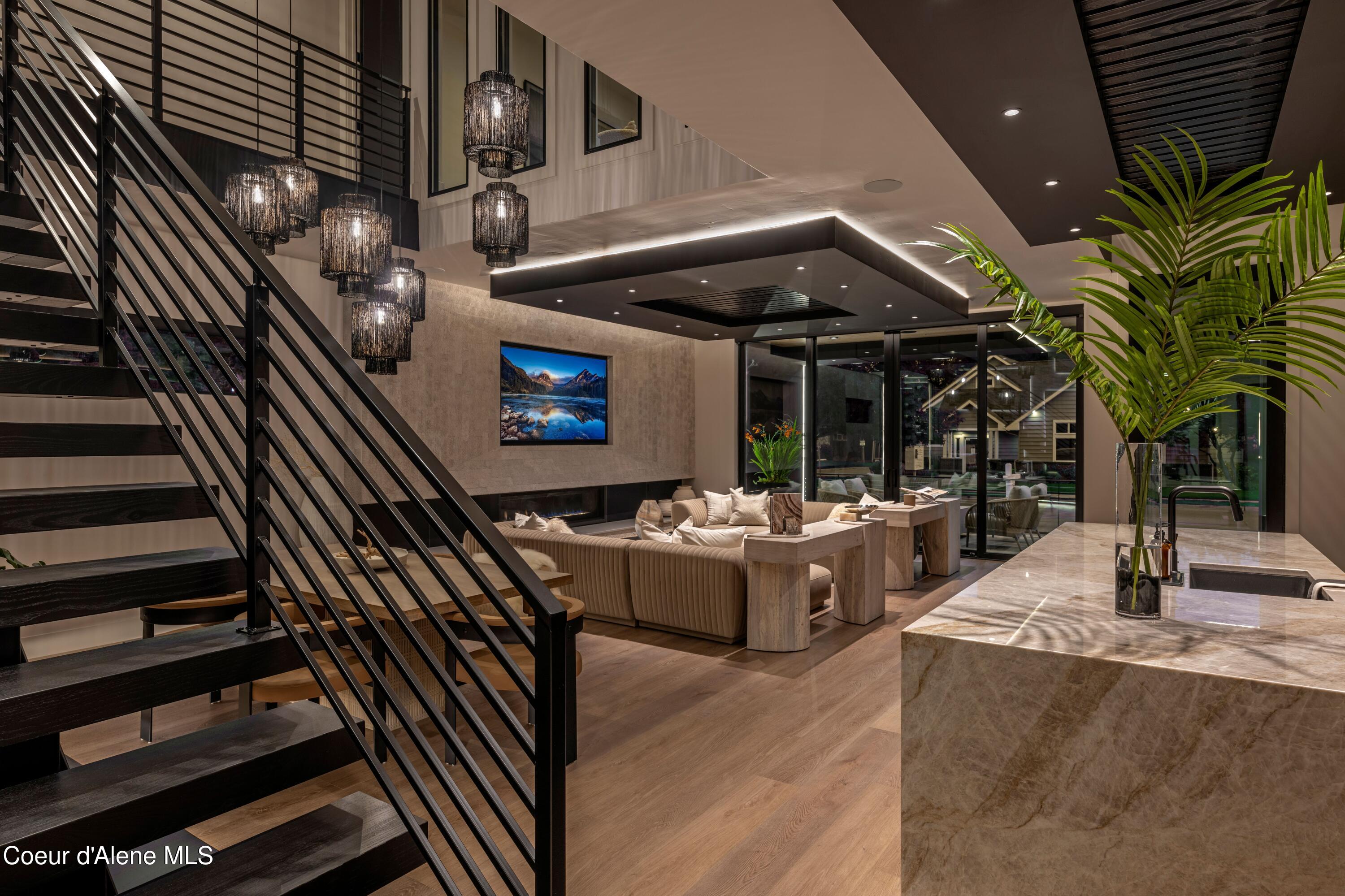 809 East Sherman Avenue Coeur D'Alene, ID 83814 - Photo 6 of 72 Atlas HR-82884