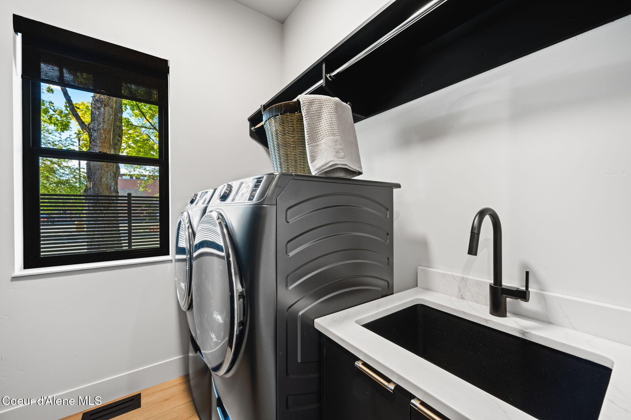 809 East Sherman Avenue Coeur D'Alene, ID 83814 - Photo 64 of 72 95-web-or-mls-DSC_3858