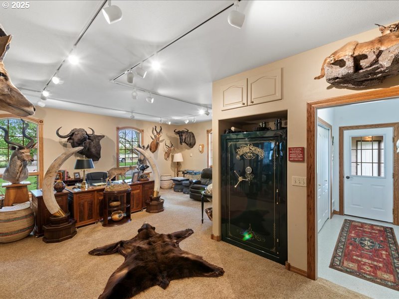 65155 Hurricane Creek Road Enterprise, OR 97828 - Photo 21 of 39 Den/Office