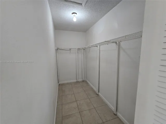 $1,800 | 5940 Northwest 21st Street, Unit 51A, Lauderhill, FL 33313