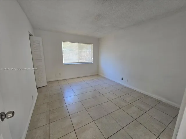 $1,800 | 5940 Northwest 21st Street, Unit 51A, Lauderhill, FL 33313