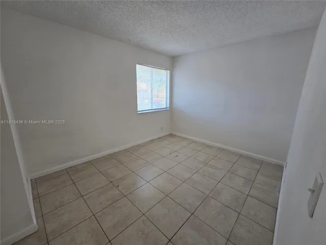 $1,800 | 5940 Northwest 21st Street, Unit 51A, Lauderhill, FL 33313
