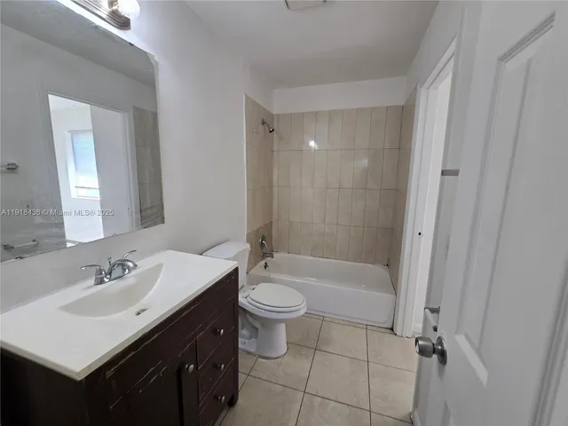 $1,800 | 5940 Northwest 21st Street, Unit 51A, Lauderhill, FL 33313