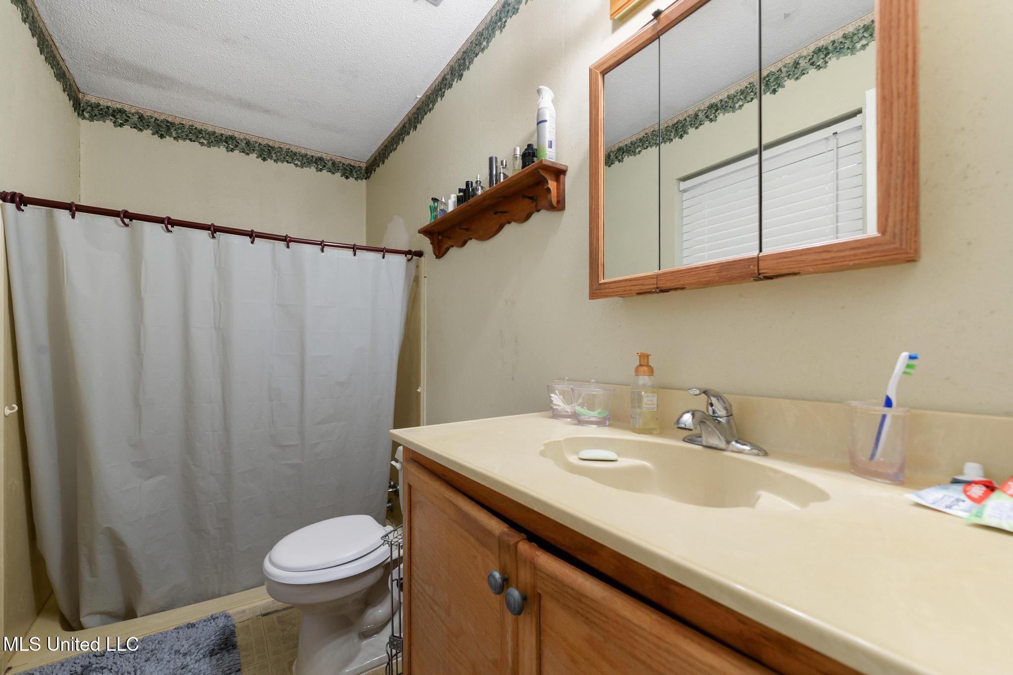 5312 Rue St Denis Gautier, MS 39553 - Photo 11 of 31 011