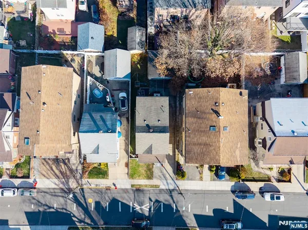 $2,700 | 457 Washington Avenue, Unit 2, Cliffside Park, NJ 07010