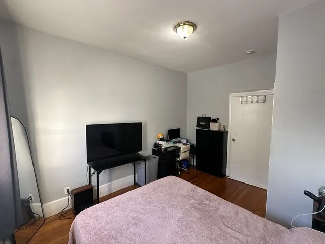 $2,450 | 332 Main Street, Unit 1L, Everett, MA 02149