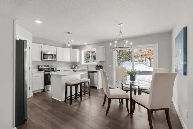 $479,850 | 609 Afton Drive, Northfield, MN 55057