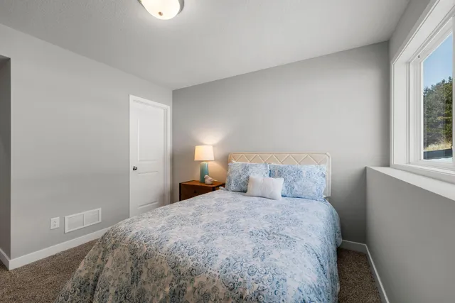 $479,850 | 609 Afton Drive, Northfield, MN 55057