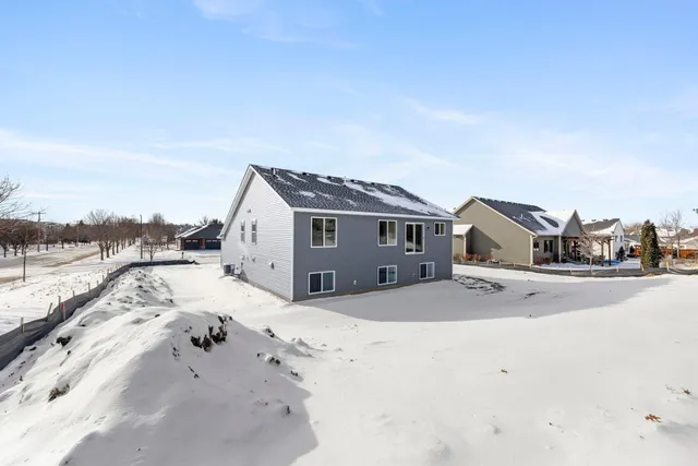 $479,850 | 609 Afton Drive, Northfield, MN 55057