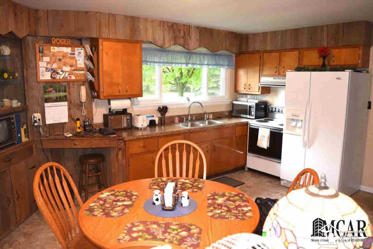 6185 Zink Road Maybee, MI 48159 - Photo 17 of 24